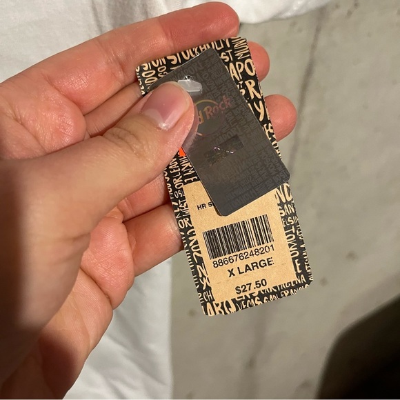 HARD ROCK CAFE NWT Pigeon Forge Mens T-Shirt Santa Hat Limited Edition XL - Picture 4 of 7